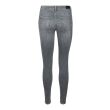 Vero Moda  Dames broek strak denim Direct leverbaar uit de webshop van www.lots-of-fashion.nl/